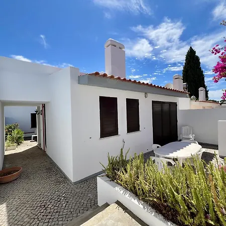 Sun Bright With Pool By Homing Apartmán *